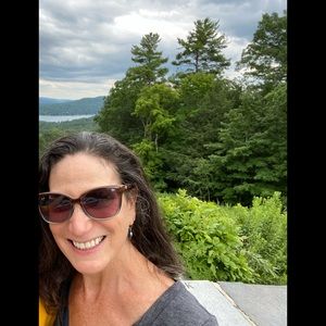 Meet your Posher, Eden